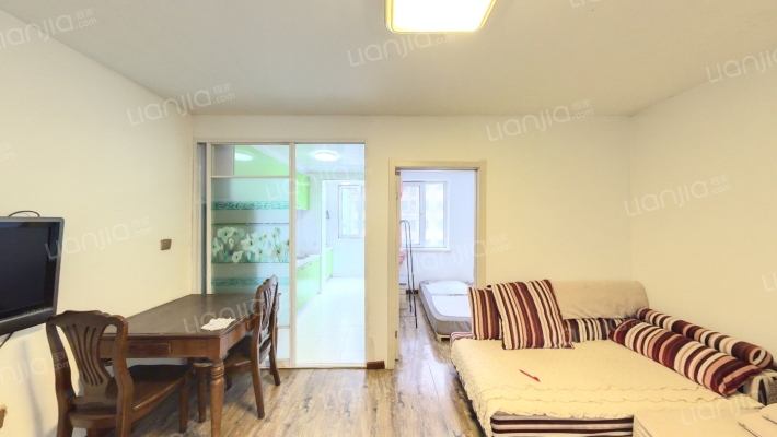 泰奕夏园二手房实景图