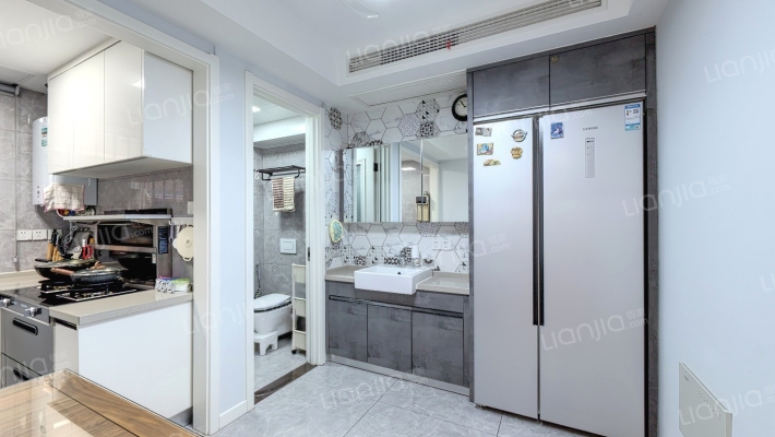 凤凰新村二手房实景图