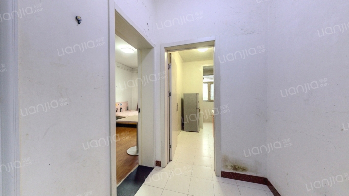 芳草地西街二手房实景图