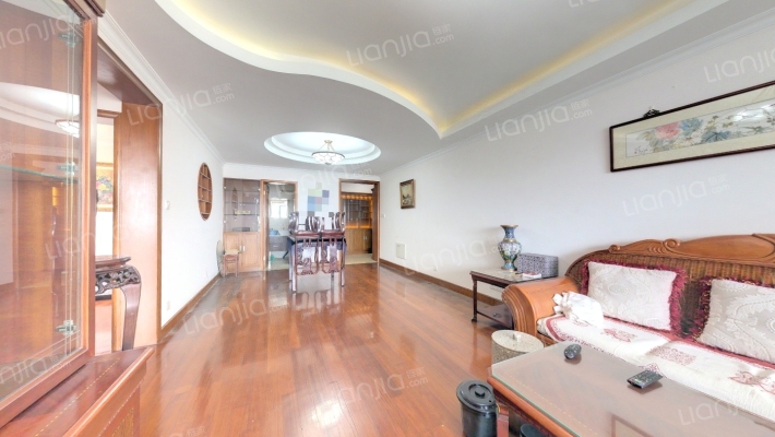 嘉德公寓二手房实景图