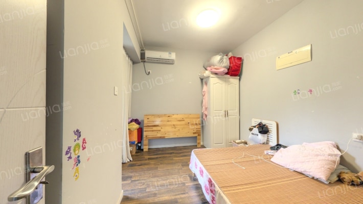 宋都南郡国际南区二手房实景图