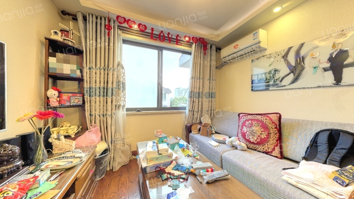 成山小区（成山路668弄）二手房实景图