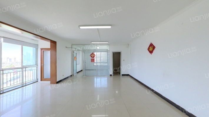 京贸中心二手房实景图