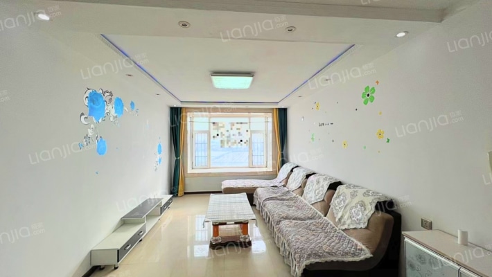 春城家园二手房实景图