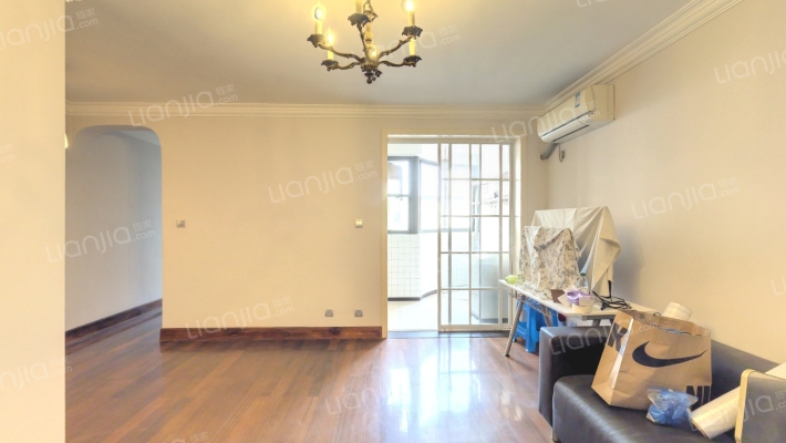 千鹤小区二手房实景图