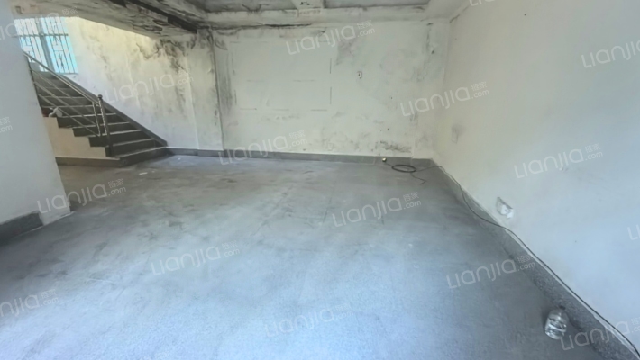 钻利花园二手房实景图