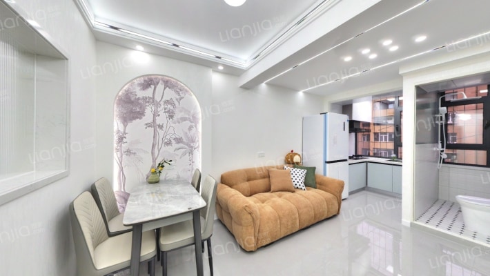 工具厂小区二手房实景图