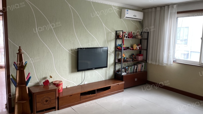 枫情小镇二手房实景图