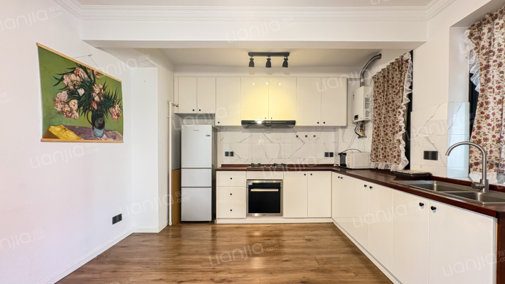 宛平路6弄二手房实景图