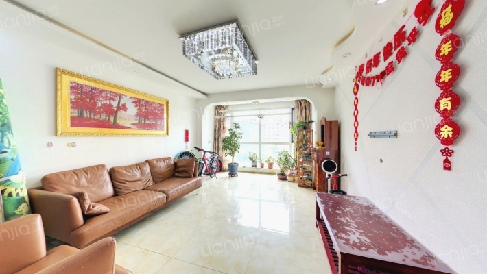 保利溪湖林语四期二手房实景图