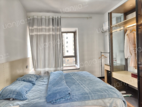 整租·郭门文苑二期 4室2厅 东南