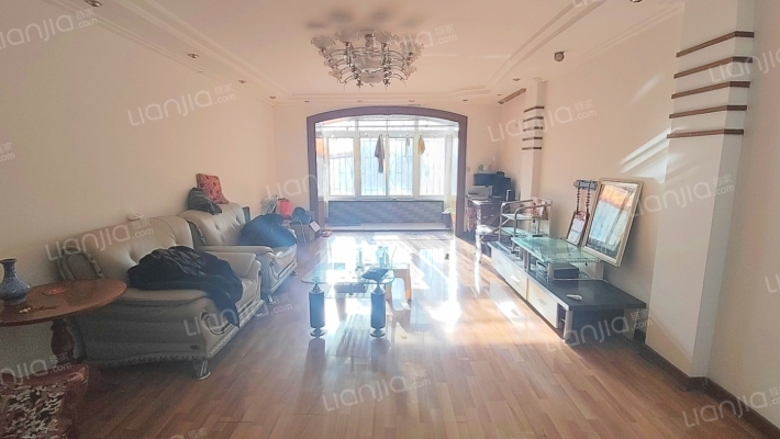 气象小区二手房实景图