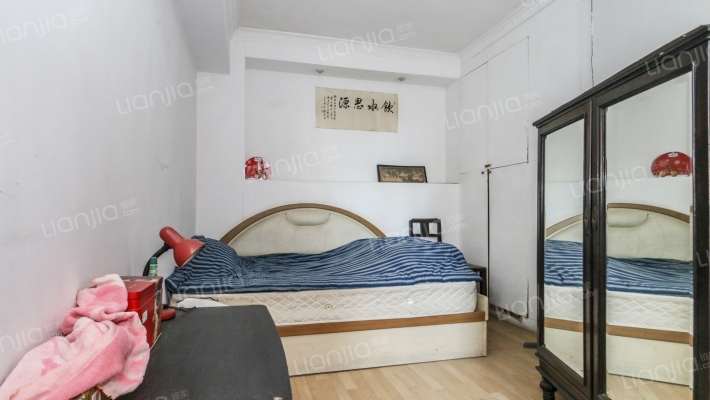 五环大楼二手房实景图