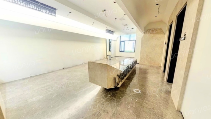 亚新龙湖壹号院二手房实景图