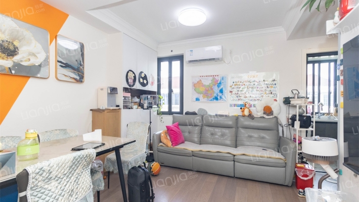 凌兆新村(凌兆路334弄)二手房实景图