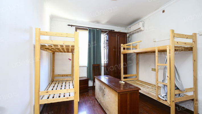 国定路555弄二手房实景图