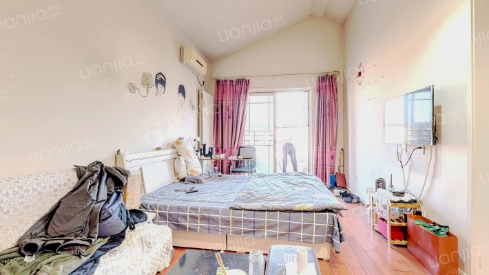 世嘉光织谷西区二手房实景图