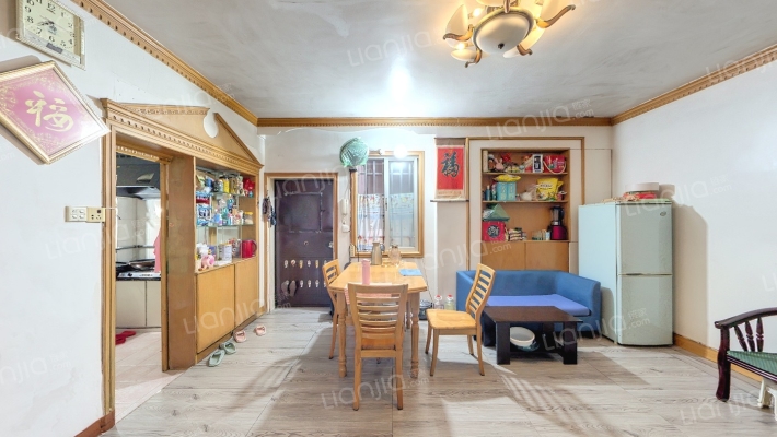 东辉花园二手房实景图