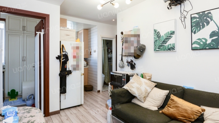 海滨二村(宝山)二手房实景图