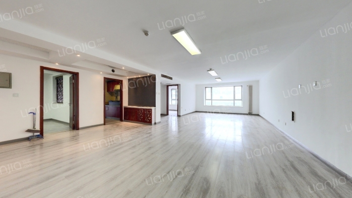 泰达时代二手房实景图