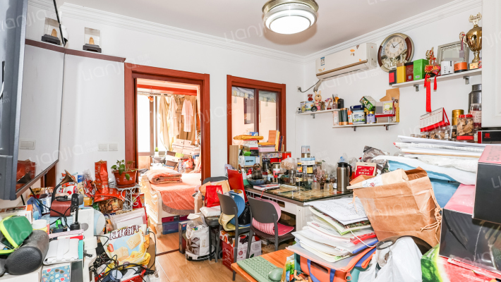 漕泾一村二手房实景图