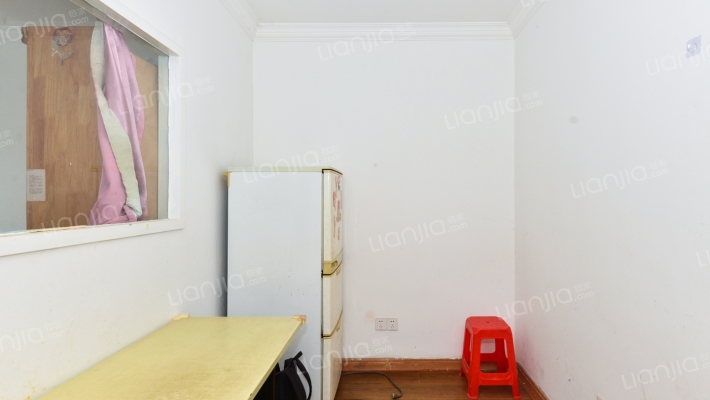 宝林六村二手房实景图