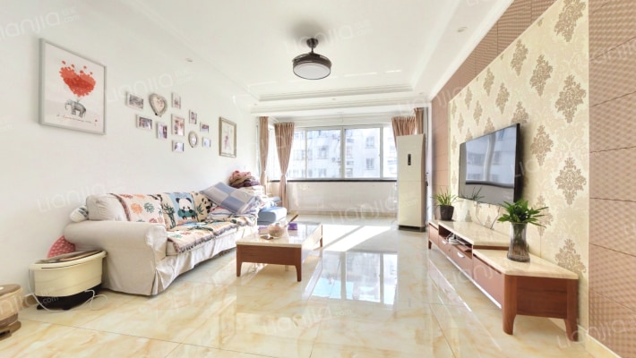 诚中城公寓二手房实景图