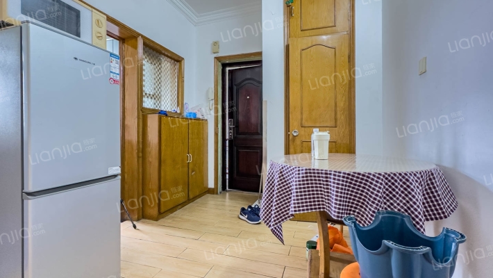 虹梅路2986弄二手房实景图