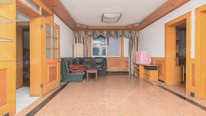 长江路13号二手房实景图