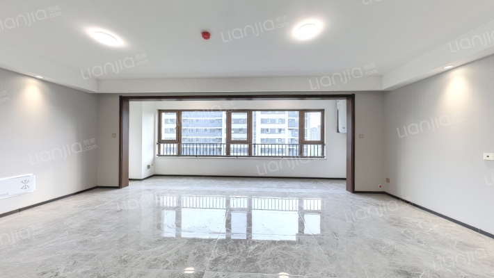 雪山万科城A13区云湾园二手房实景图