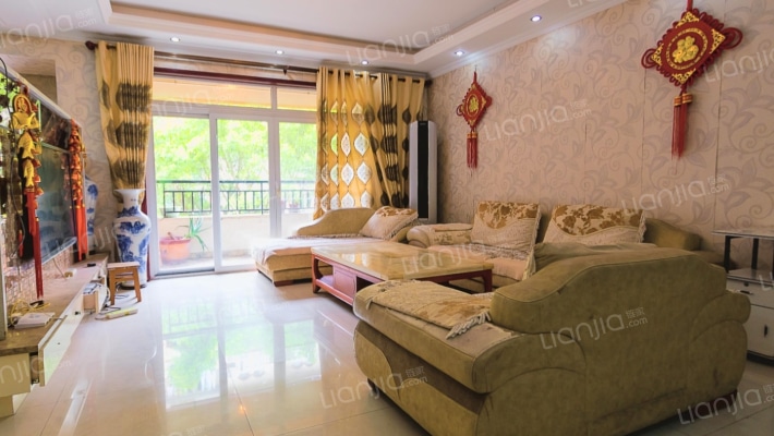 圣天湖西岸二手房实景图