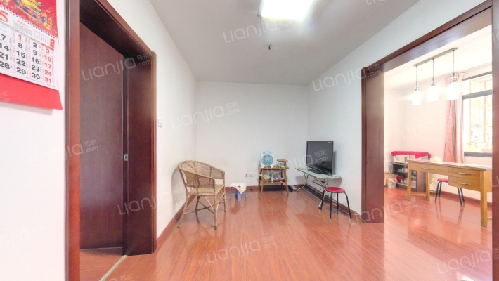 东苑新村二手房实景图