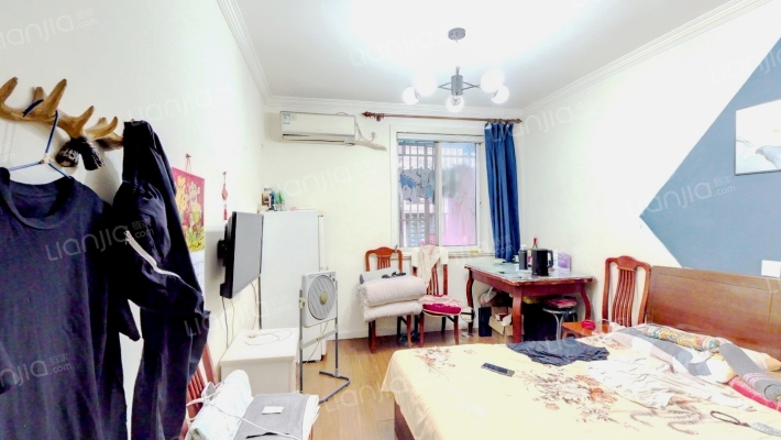 桥一小区二手房实景图