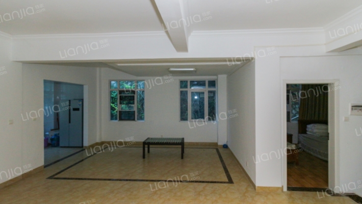 南海山庄二手房实景图