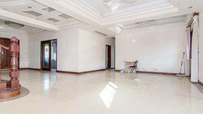 山水世纪二手房实景图