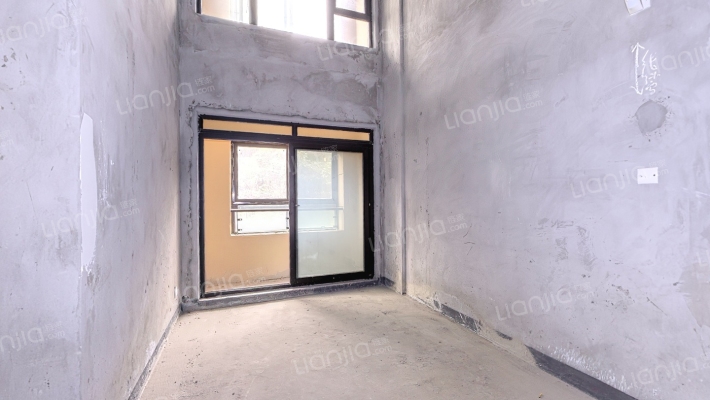 协信春山台二手房实景图