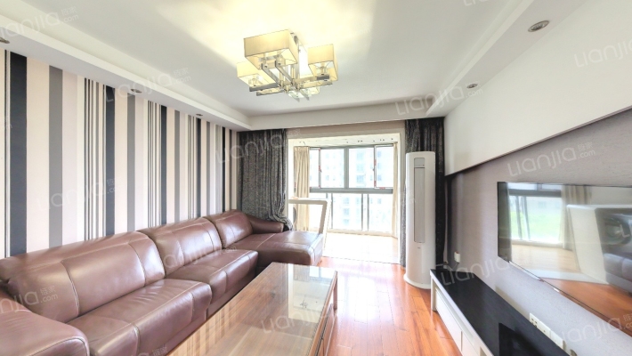 毕加索小镇(二期)(公寓)二手房实景图