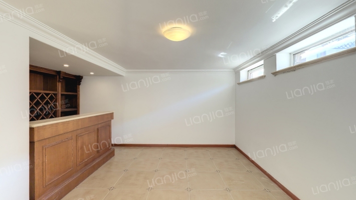 玫瑰园二手房实景图