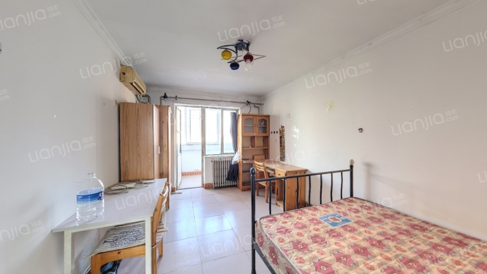 新华小区二手房实景图