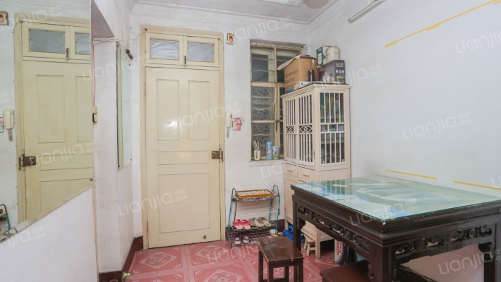 听潮一村二手房实景图