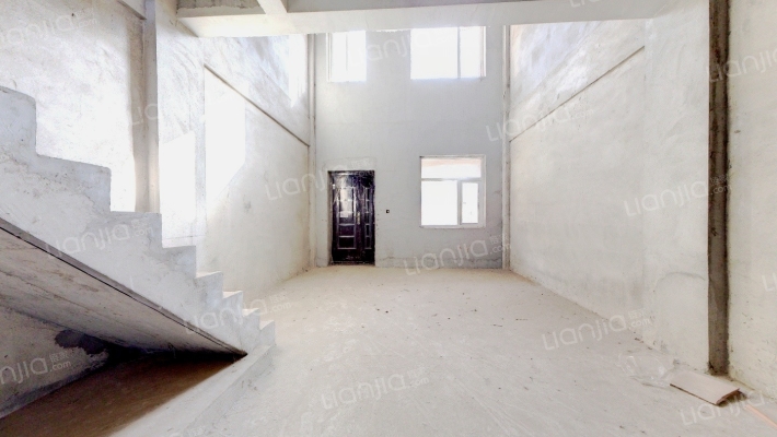 F绿岛艺墅二手房实景图