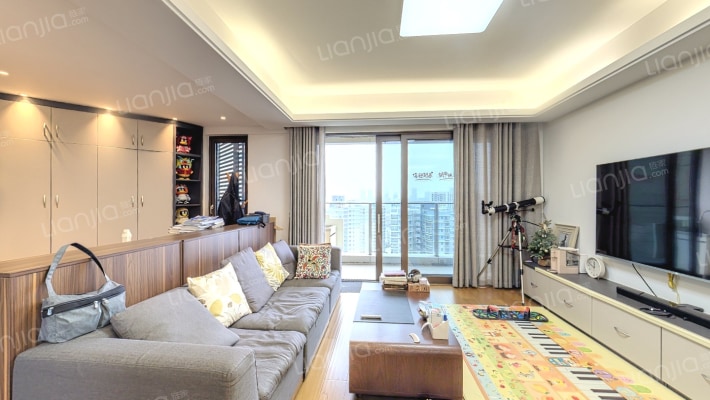 曦湾天馥二手房实景图