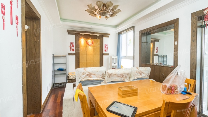 香山新村东北街坊二手房实景图