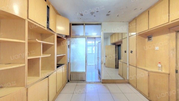 沈新东路小区二手房实景图