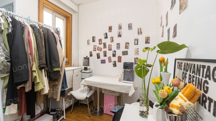 富特四村二手房实景图