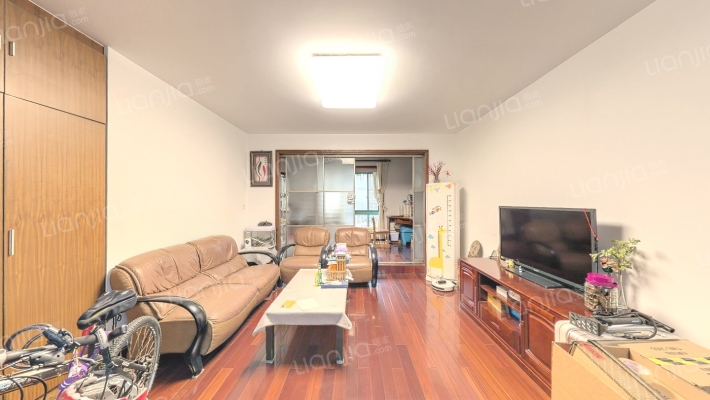 五爱家园二手房实景图