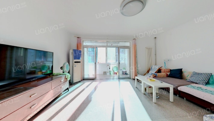 警卫处家属院二手房实景图