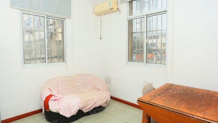 火坛楼巷二手房实景图