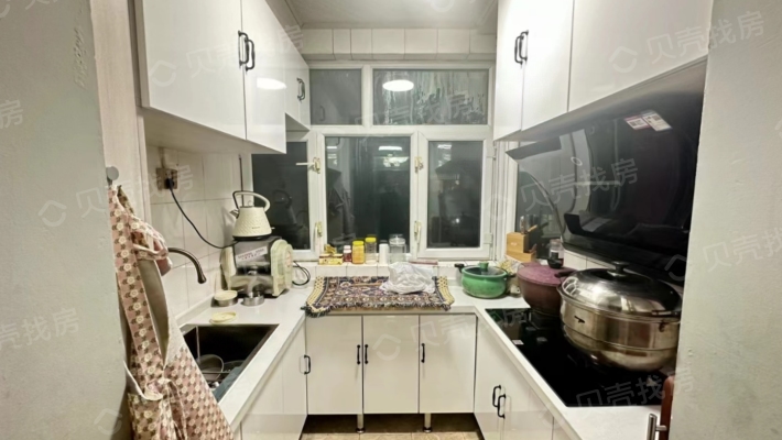 沙区五桥珠江路广源小区3室产权清晰可按揭-厨房