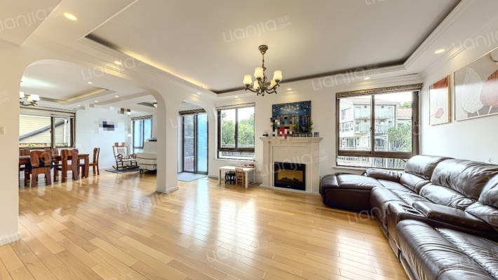 康虹花园(别墅)二手房实景图